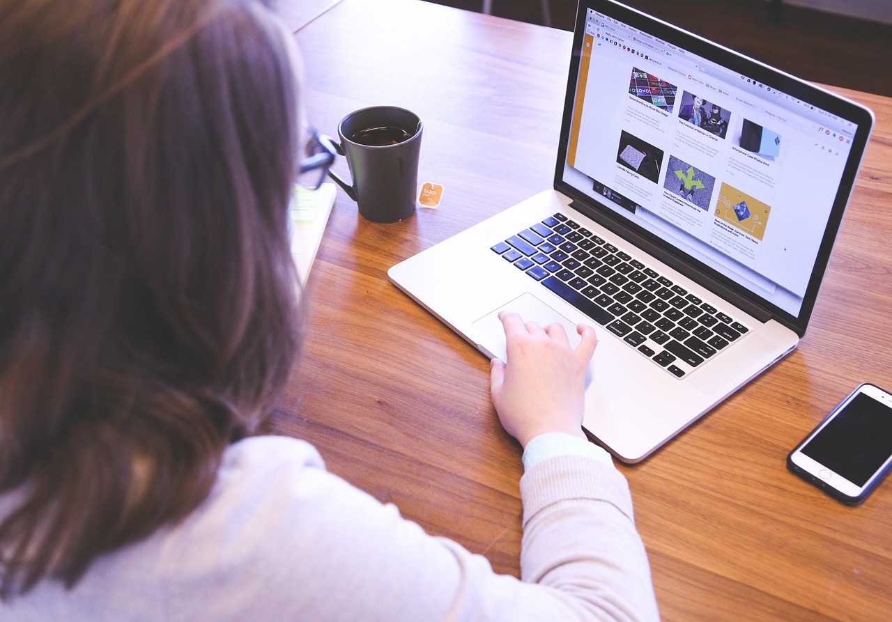 Politiche di rimborso e matching dei prezzi: come risparmiare su TV, PC e dispositivi tech